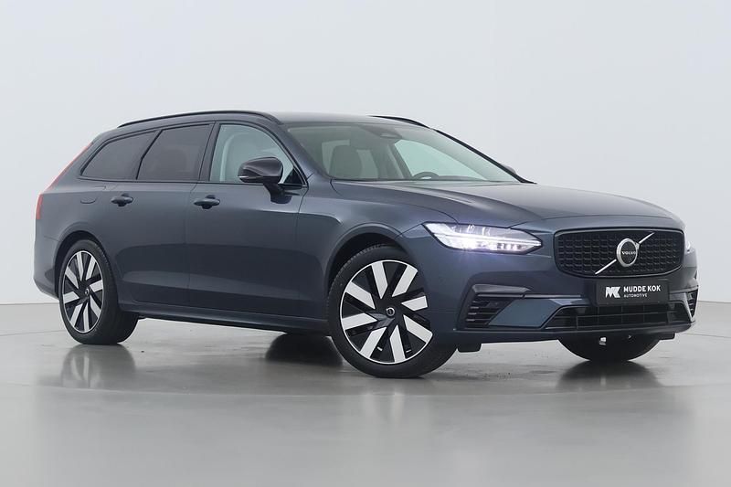 Blauw Nieuw 2025 Volvo V90 Plus Stationwagen | € 56.800 - Afbeelding 1/1