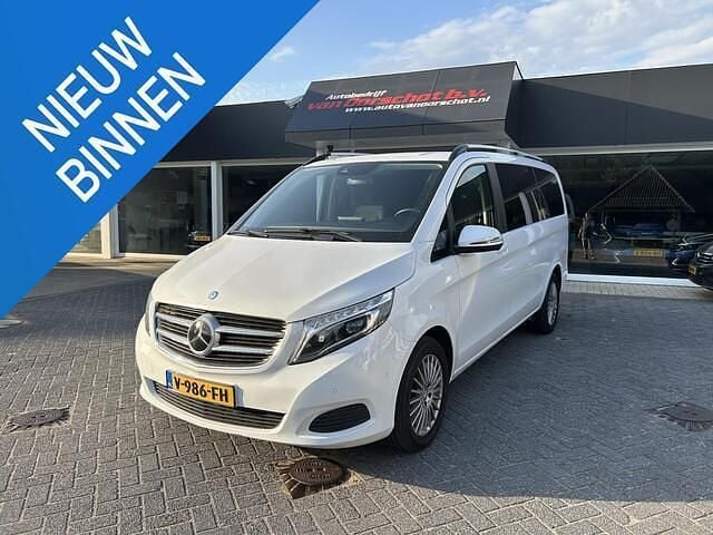 Overige Gebruikt 2017 Mercedes V220 Avantgarde MPV | € 28.750 (Super prijs) - Afbeelding 1/4