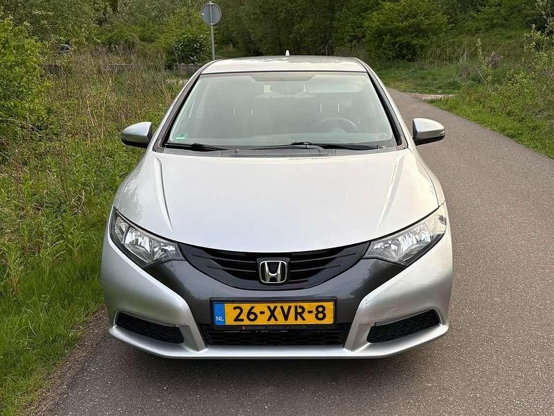 Zilver Gebruikt 2012 Honda Civic Comfort Hatchback | € 7.950 (Goede deal) - Afbeelding 1/4