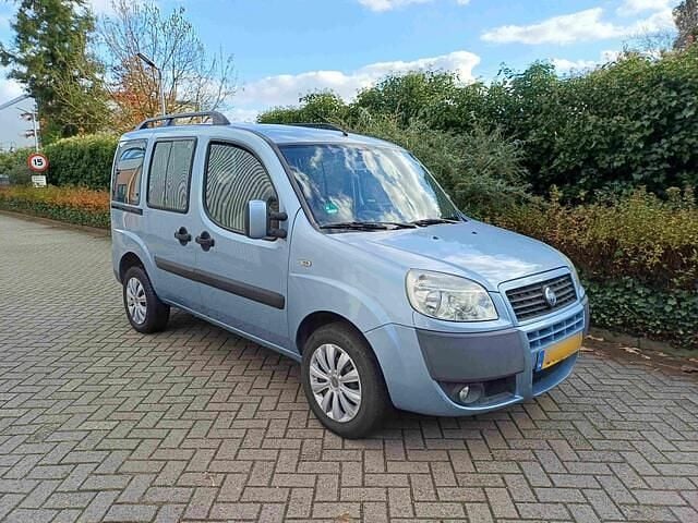 Blauw (metallic) Gebruikt 2006 Fiat Doblò Dynamic MPV | € 2.000 (Super prijs) - Afbeelding 1/4