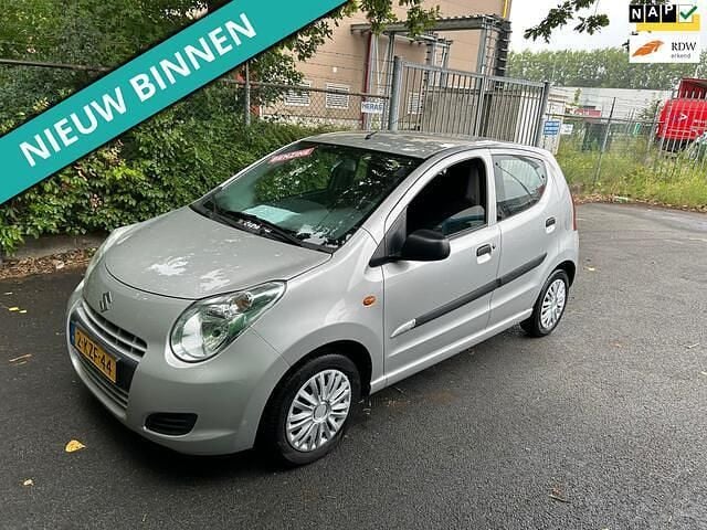 Grijs Gebruikt 2013 Suzuki Alto Comfort Hatchback | € 1.499 (Eerlijke prijs) - Afbeelding 1/3