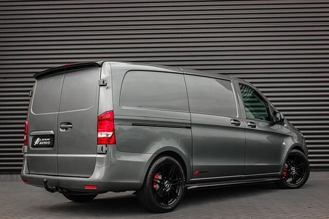 Occasion Mercedes Vito AMG 215 PK (158 kW) 2021 Grijs (metallic) Van
