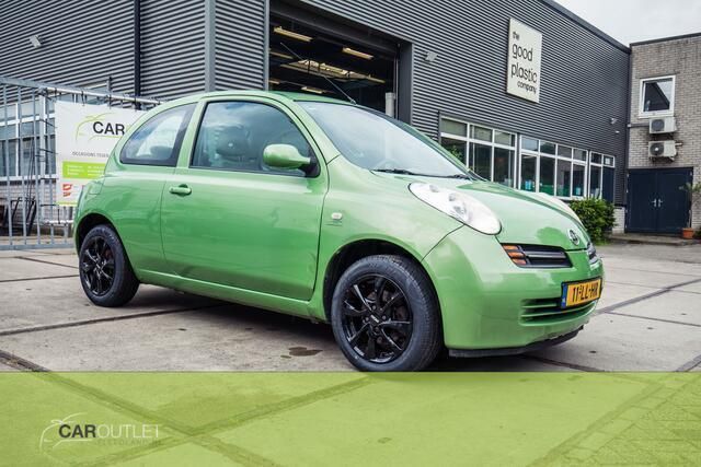 Groen Gebruikt 2003 Nissan Micra Acenta Hatchback | € 1.095 (Duur) - Afbeelding 1/4