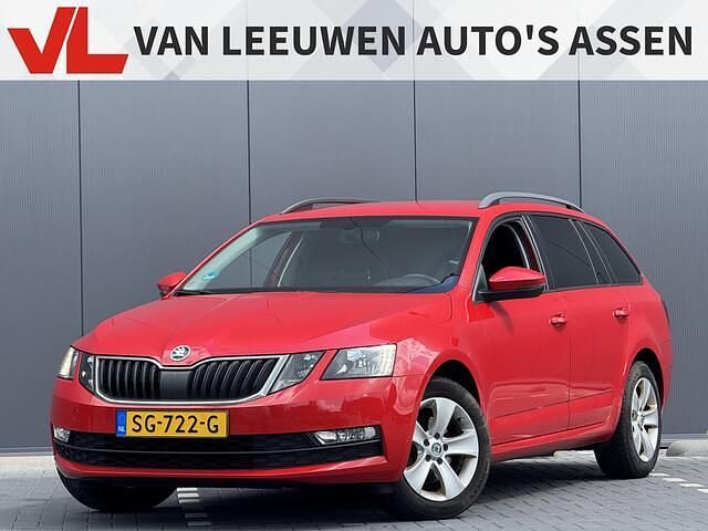 Rood Gebruikt 2018 Skoda Octavia Business Line Stationwagen | € 9.950 (Eerlijke prijs) - Afbeelding 1/4