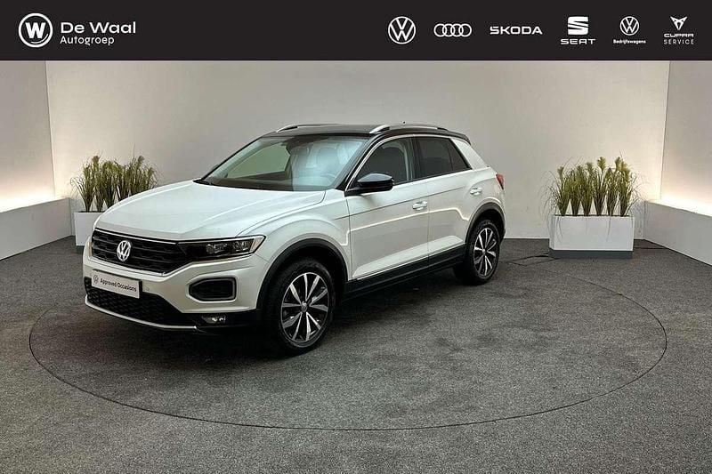 Pure white / zwart dak Gebruikt 2020 VW T-Roc Business SUV | € 25.395 (Goede deal) - Afbeelding 1/3