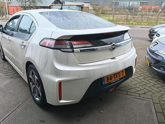 Occasion Opel Ampera 86 PK (63 kW) 2012 Wit Hatchback