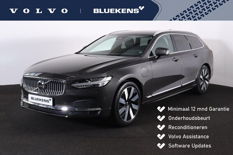 Grijs, metallic lak Gebruikt 2024 Volvo V90 Core Stationwagen | € 48.900 - Afbeelding 1/4