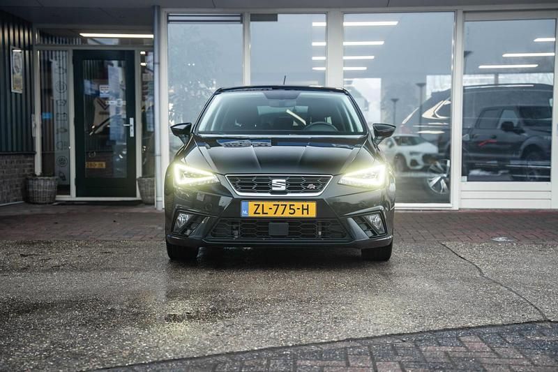 Occasion Seat Ibiza Business 95 PK (69 kW) 2019 Zwart Hatchback
