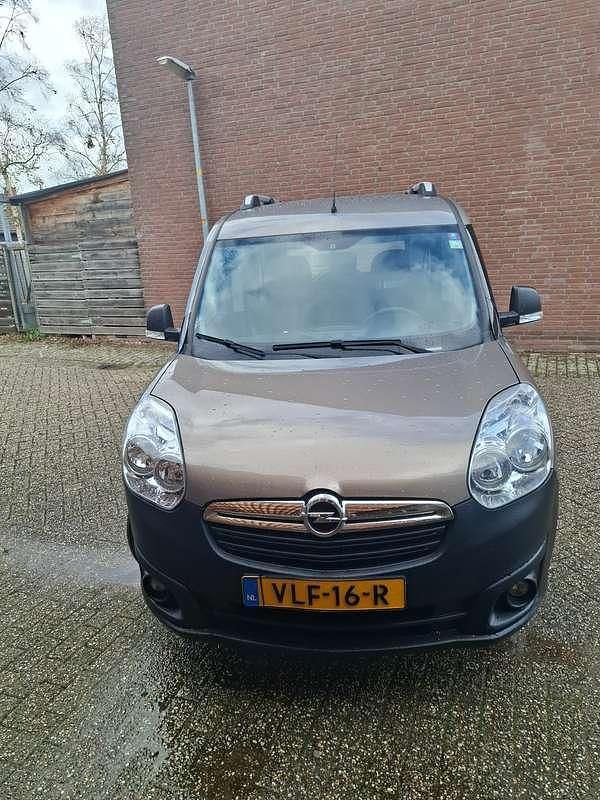 Bruin Gebruikt 2018 Opel Combo Edition MPV | € 10.500 (Eerlijke prijs) - Afbeelding 1/4