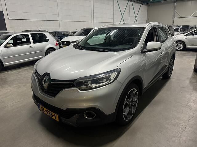 Grijs Gebruikt 2018 Renault Kadjar Bose Edition SUV | € 9.995 (Super prijs) - Afbeelding 1/4
