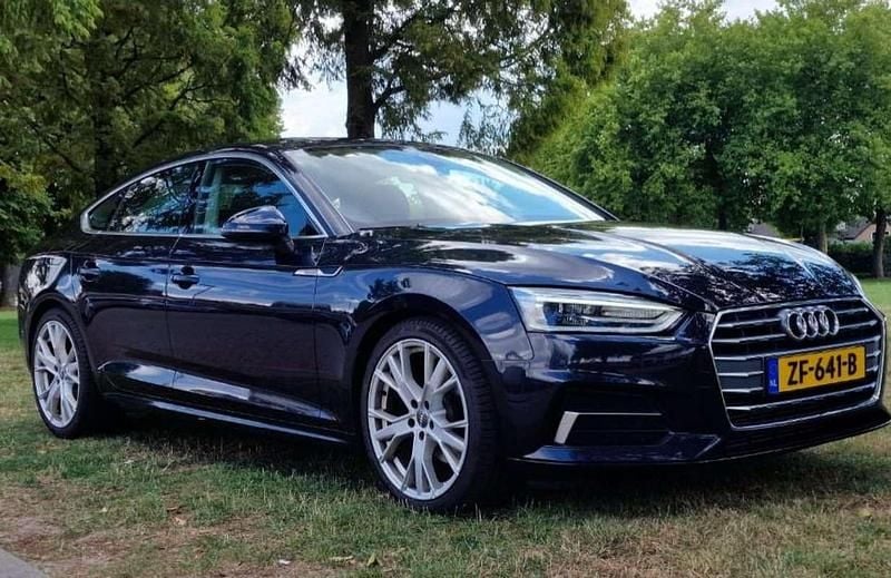 Blauw Gebruikt 2018 Audi A5 Sport Coupé | € 23.750 (Goede deal) - Afbeelding 1/4