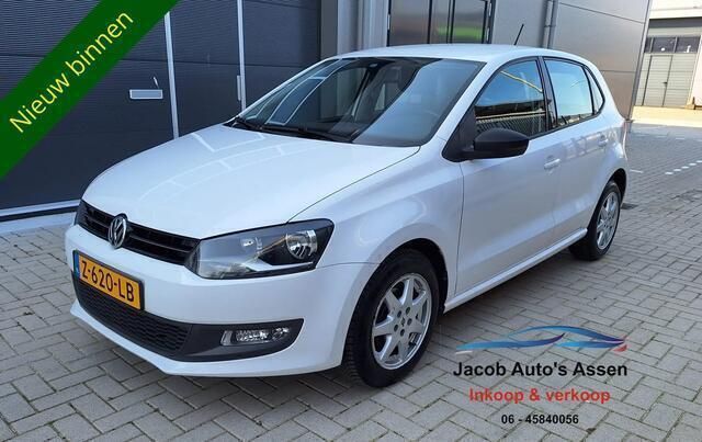 Wit Gebruikt 2013 VW Polo Comfortline Hatchback | € 6.500 (Eerlijke prijs) - Afbeelding 1/4