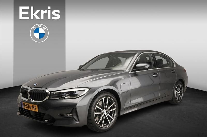 Occasion BMW 320e Comfort Edition 204 PK (150 kW) 2021 Grijs Sedan
