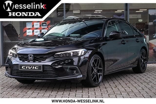 Zwart Nieuw 2025 Honda Civic Advance Hatchback | € 44.750 (Eerlijke prijs) - Afbeelding 1/4