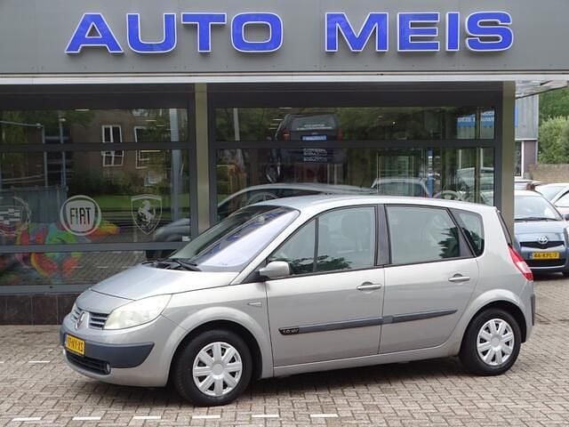 Beige Gebruikt 2004 Renault Scénic II Komfort MPV | € 1.995 (Eerlijke prijs) - Afbeelding 1/4