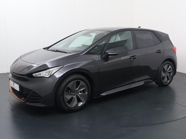 Grijs Occasion 2022 Cupra Born Hatchback | € 24.940 (Eerlijke prijs) - Afbeelding 1/4