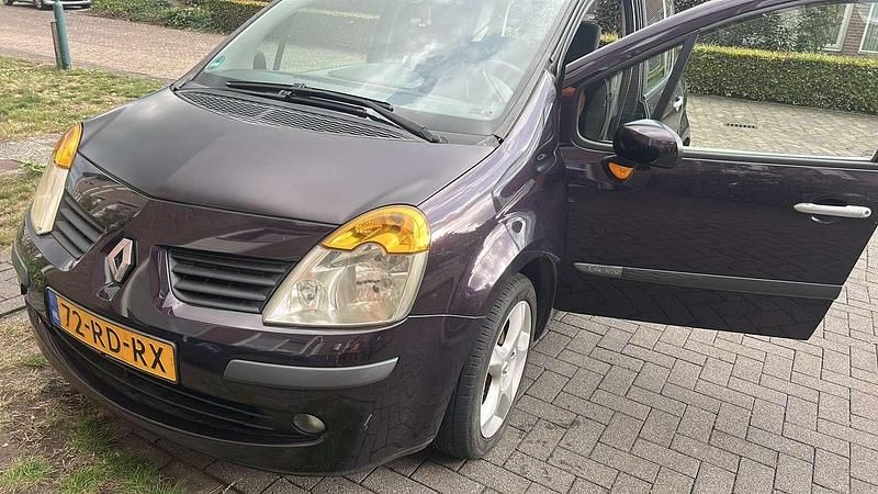 Gebruikt 2005 Renault Modus Privilege MPV | € 850 (Eerlijke prijs) - Afbeelding 1/4