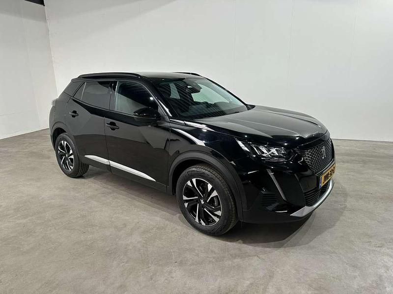 Zwart Occasion 2022 Peugeot 2008 Allure SUV | € 19.450 (Super prijs) - Afbeelding 1/4