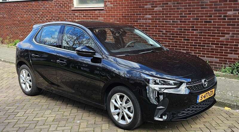 Zwart Gebruikt 2023 Opel Corsa Elegance Hatchback | € 16.000 (Super prijs) - Afbeelding 1/4