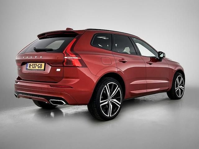 Occasion Volvo XC60 R-Design 349 PK (256 kW) 2021 Rood SUV