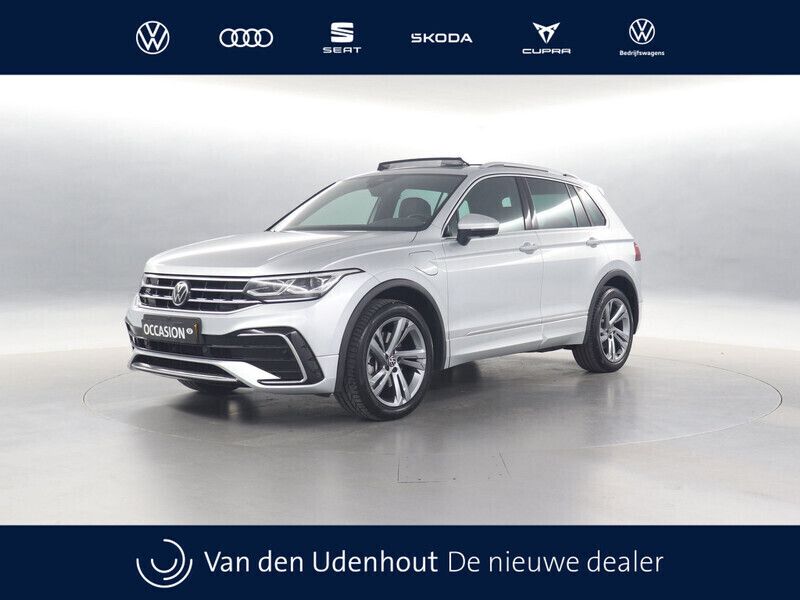 Grijs Gebruikt 2022 VW Tiguan Business+ SUV | € 37.450 (Eerlijke prijs) - Afbeelding 1/4