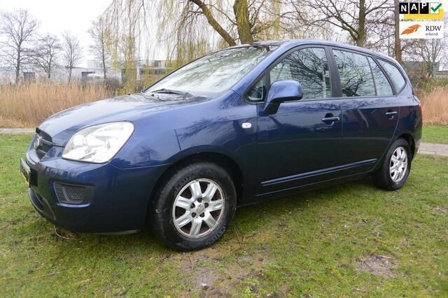 Blauw Gebruikt 2008 Kia Carens MPV | € 2.950 (Eerlijke prijs) - Afbeelding 1/4