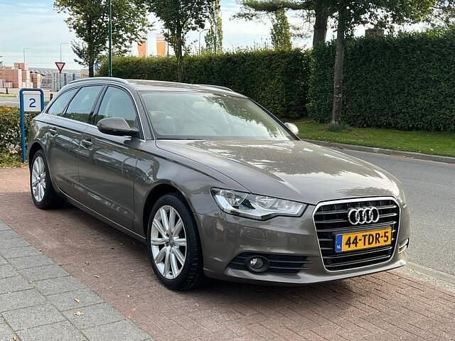 Grijs Gebruikt 2012 Audi A6 Proline Stationwagen | € 8.950 (Goede deal) - Afbeelding 1/4