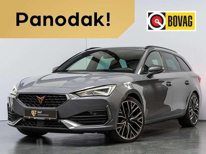 Grijs Gebruikt 2022 Cupra Leon VZ Stationwagen | € 31.950 (Duur) - Afbeelding 1/4
