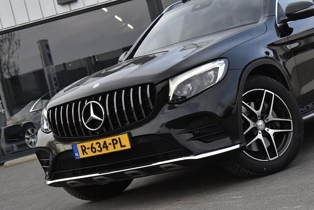 Occasion Mercedes GLC250 AMG line 211 PK (155 kW) 2015 Zwart SUV