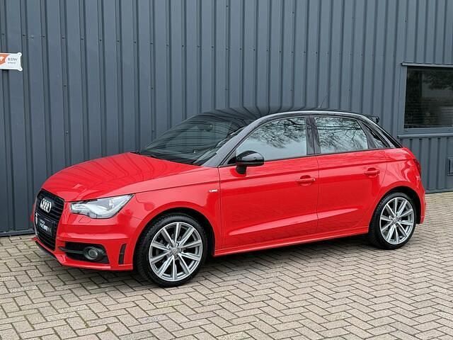 Occasion Audi A1 Sportback S-Line 86 PK (63 kW) 2013 Rood (metallic) Hatchback