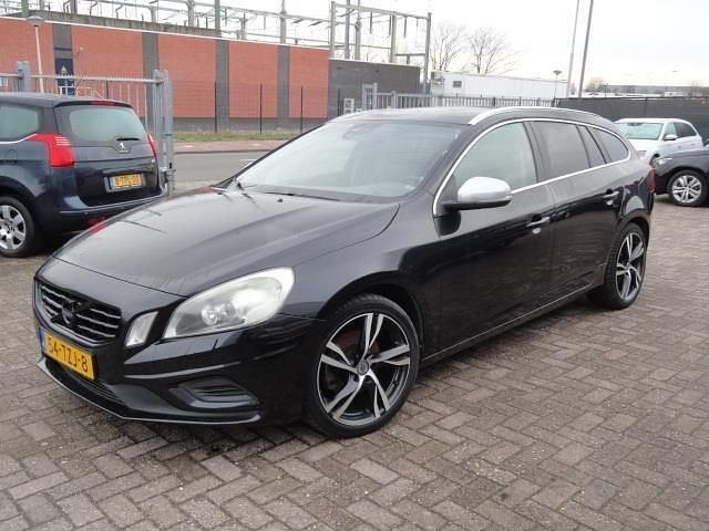 Occasion Volvo V60 R-Design 150 PK (110 kW) 2012 Zwart Stationwagen