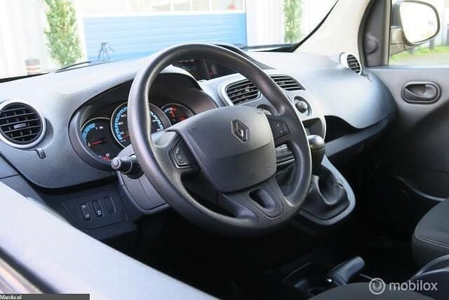 Occasion Renault Kangoo 44 kW (60 PK) 2016 Zwart (metallic) MPV