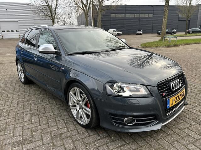 Occasion Audi A3 Sportback S-Line 161 PK (118 kW) 2009 Grijs (metallic) Hatchback