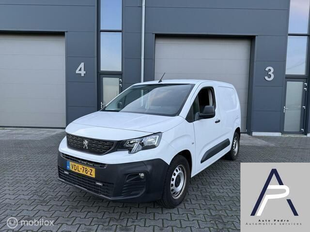 Wit Gebruikt 2019 Peugeot Partner MPV | € 6.400 (Eerlijke prijs) - Afbeelding 1/4