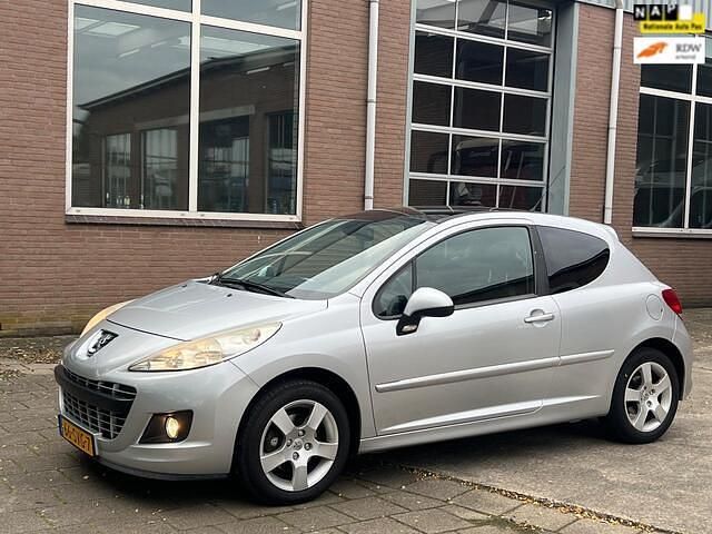 Grijs Gebruikt 2011 Peugeot 207 Allure Hatchback | € 2.950 (Eerlijke prijs) - Afbeelding 1/4