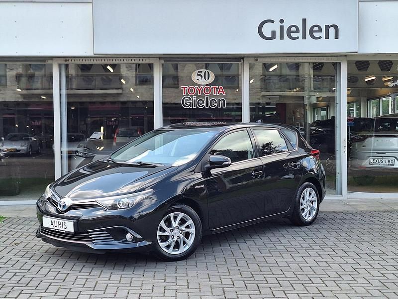 Zwart Gebruikt 2017 Toyota Auris Hatchback | € 14.400 (Eerlijke prijs) - Afbeelding 1/4