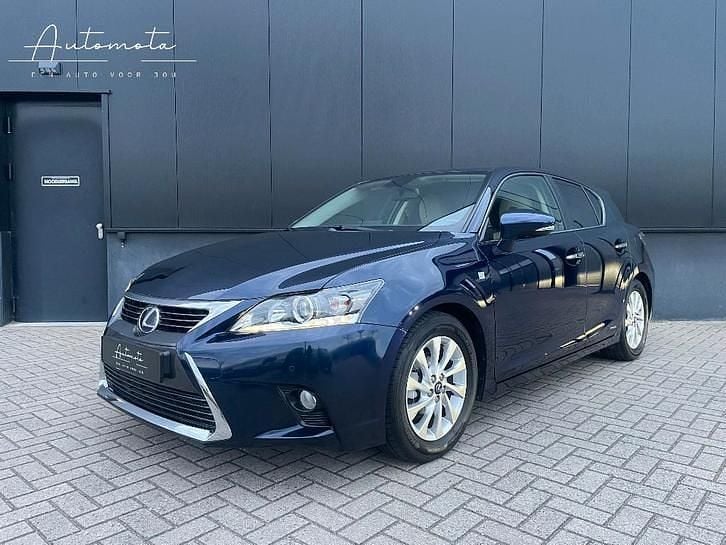 Gebruikt 2015 Lexus CT200h | € 14.450 (Iets duurder) - Afbeelding 1/4