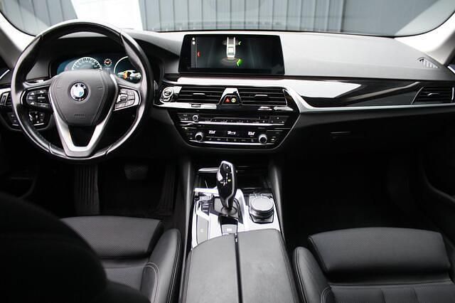 Occasion BMW 520 Executive 184 PK (135 kW) 2019 Grijs Sedan