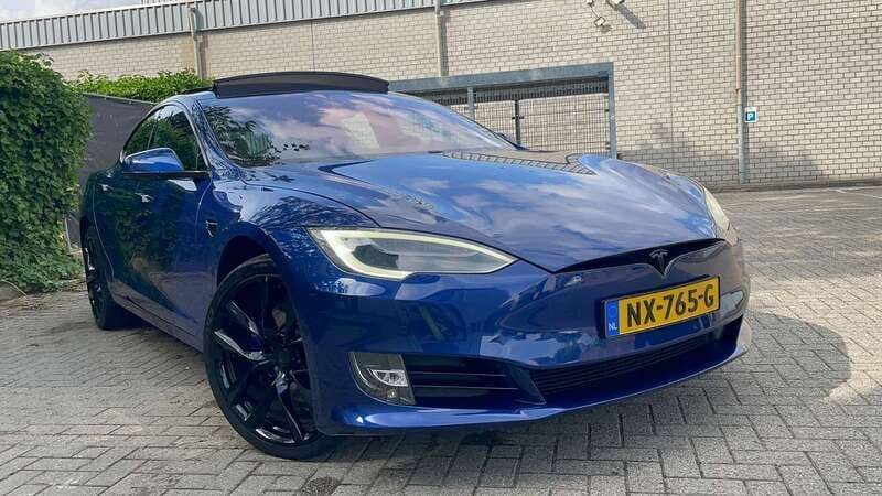 Blauw Gebruikt 2017 Tesla Model S Sedan | € 26.900 (Eerlijke prijs) - Afbeelding 1/4