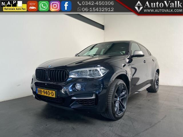 Zwart Gebruikt 2015 BMW X6 M50 SUV | € 39.500 (Iets duurder) - Afbeelding 1/4