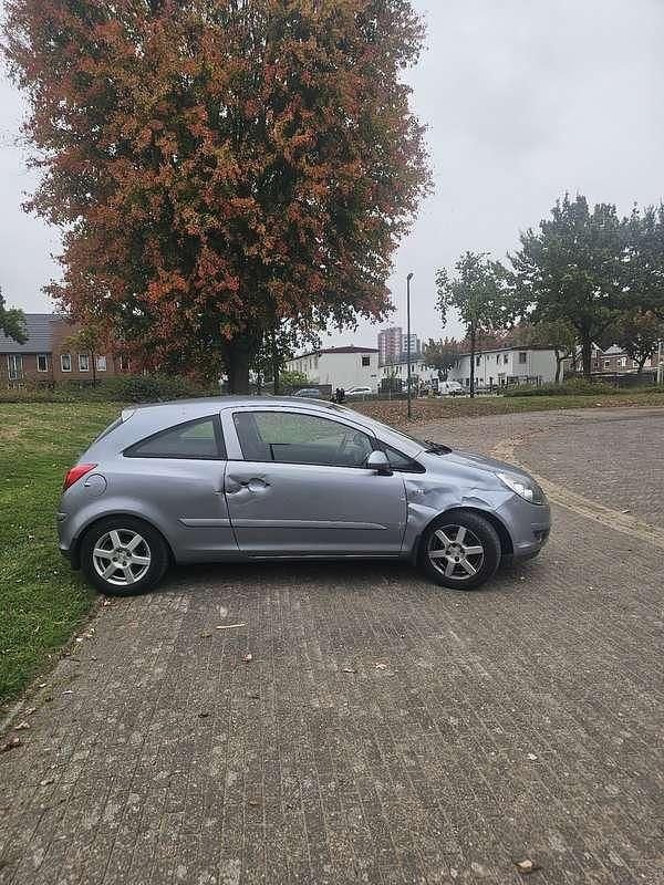 Afbeelding 4/4