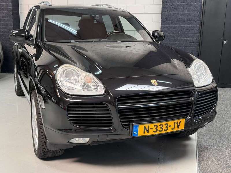 Zwart Gebruikt 2005 Porsche Cayenne SUV | € 12.950 (Duur) - Afbeelding 1/4