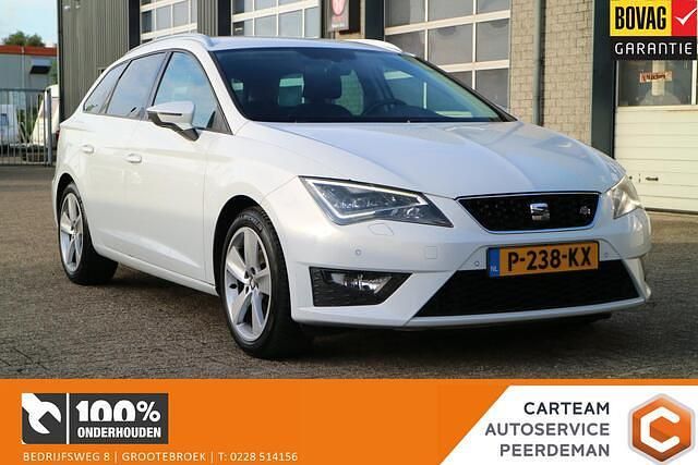 Wit Gebruikt 2016 Seat Leon ST CONNECT Stationwagen | € 11.450 (Eerlijke prijs) - Afbeelding 1/4