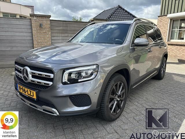 Grijs Gebruikt 2020 Mercedes GLB200 SUV | € 27.950 - Afbeelding 1/4