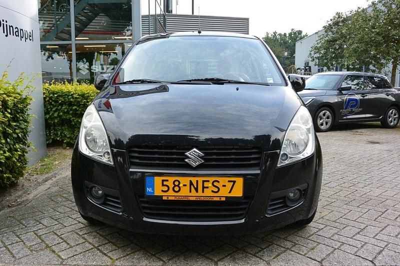 Occasion Suzuki Splash Exclusive 86 PK (63 kW) 2010 Zwart, metallic lak Hatchback