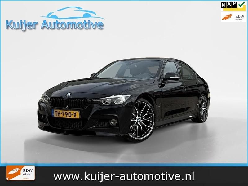 Occasion BMW 330 Executive 252 PK (185 kW) 2018 Zwart Sedan