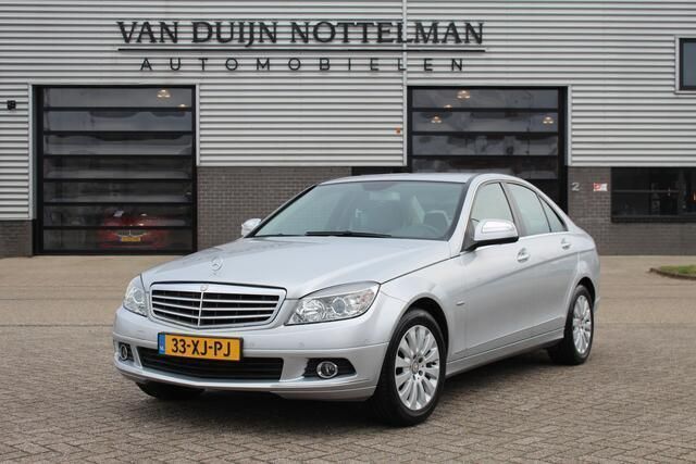 Grijs Gebruikt 2007 Mercedes C200 Elegance Sedan | € 12.950 (Iets duurder) - Afbeelding 1/4