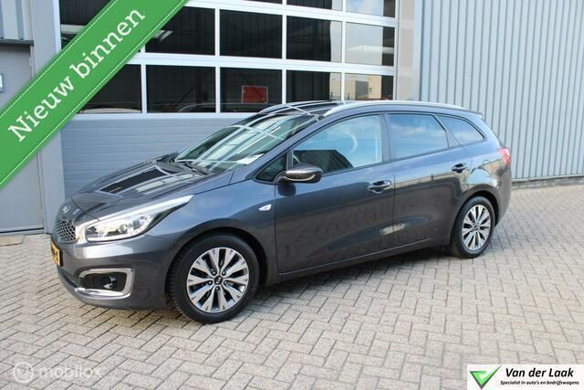 Grijs Gebruikt 2018 Kia Ceed Sportswagon Stationwagen | € 12.450 (Eerlijke prijs) - Afbeelding 1/4