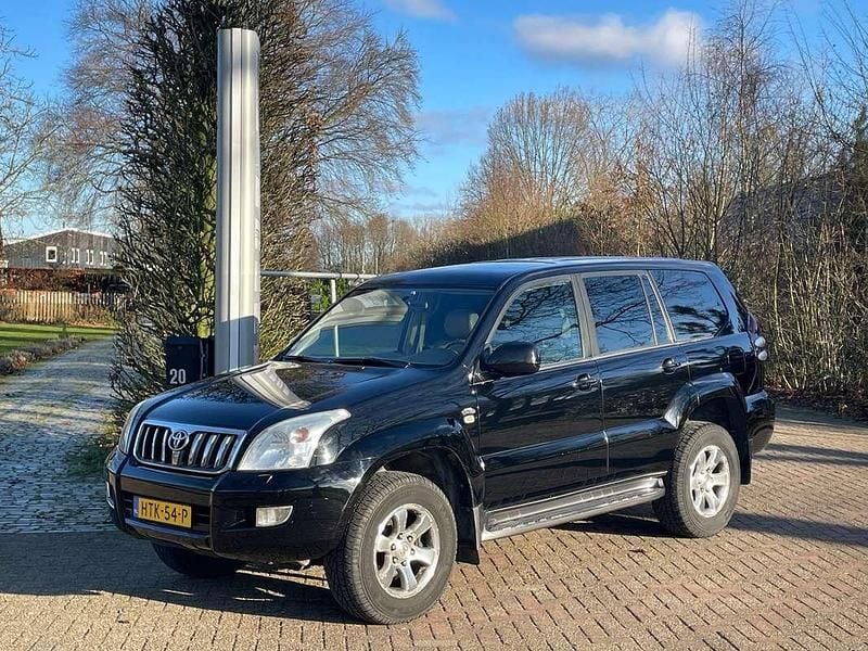 Zwart Occasion 2006 Toyota Land Cruiser Executive SUV | € 24.950 (Duur) - Afbeelding 1/4