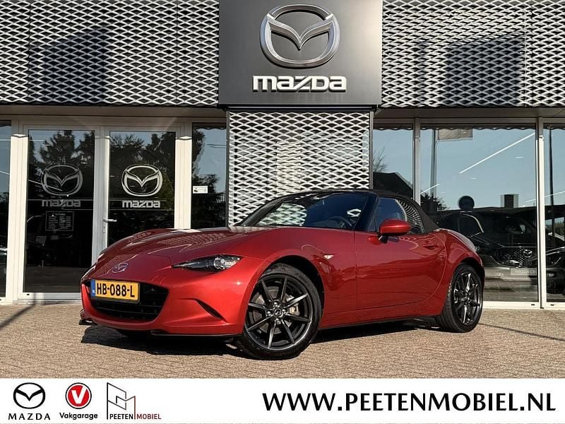 Soul red metallc (41v) Occasion 2015 Mazda MX5 Cabriolet | € 21.890 (Eerlijke prijs) - Afbeelding 1/4